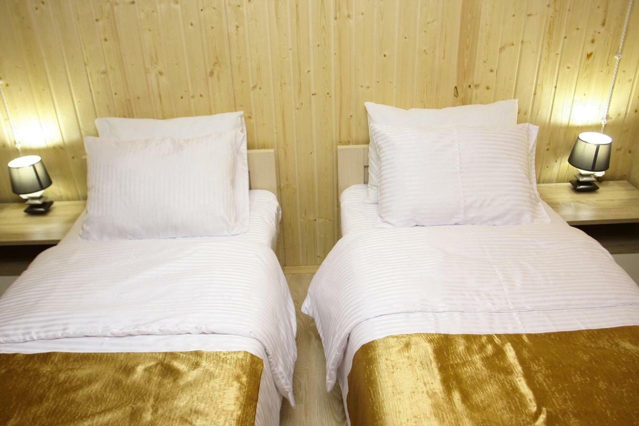Park Hotel Kutaisi Eksteriør bilde