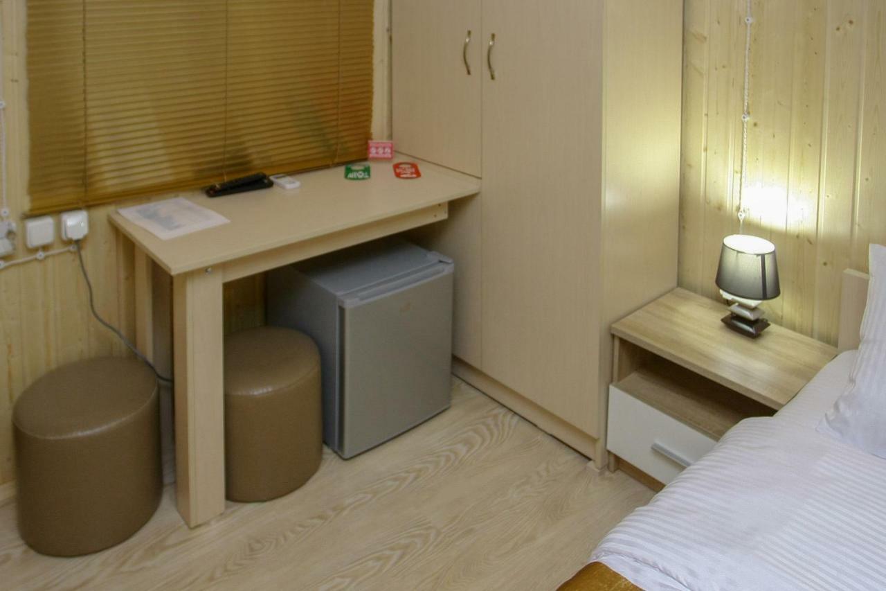 Park Hotel Kutaisi Eksteriør bilde
